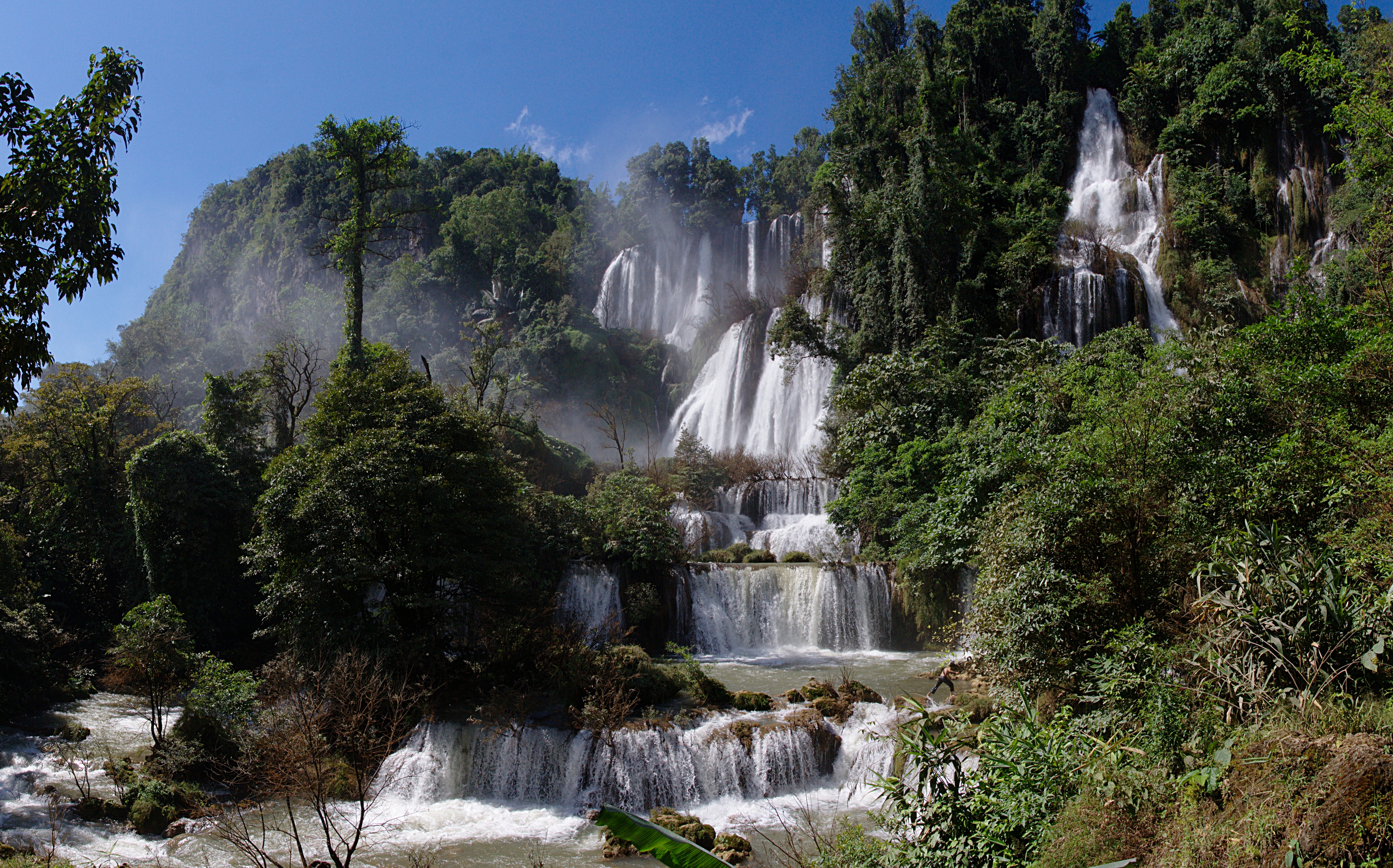 Водопады тайланда фото Ти Ло Су