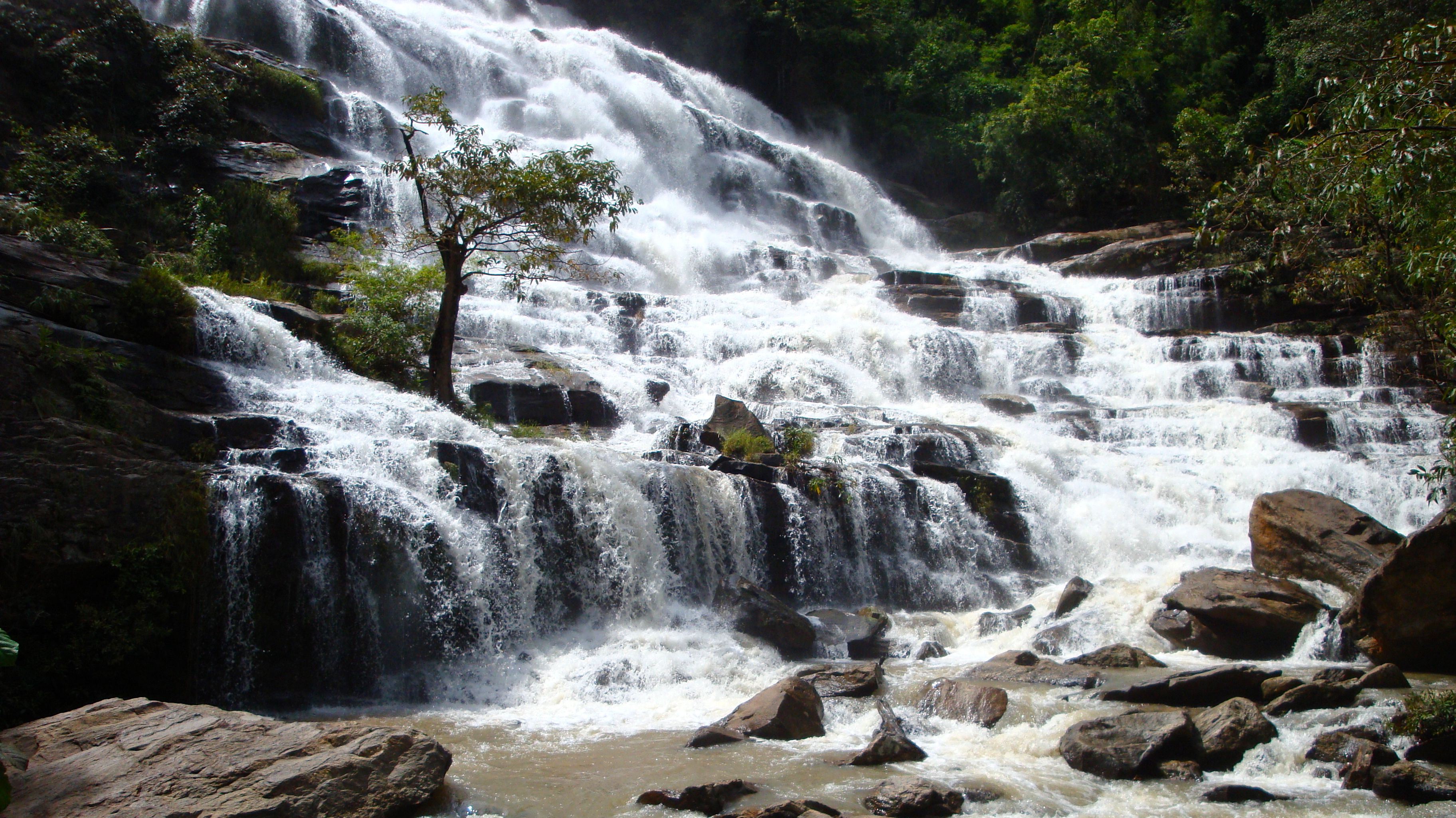 Водопады тайланда фото Маэ Йа