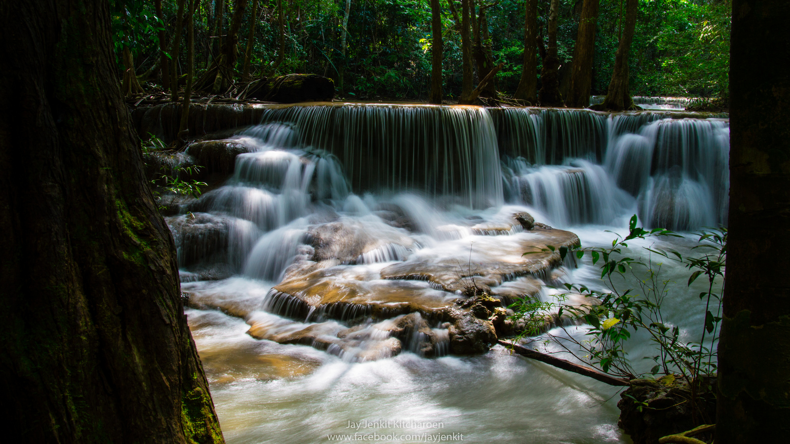 Водопады тайланда фото Хуай Мае Камин